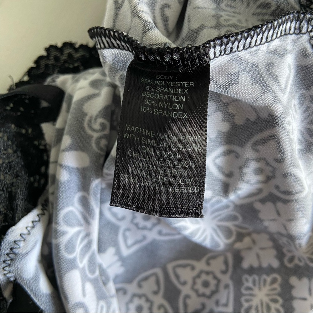 Y2K Floral Lace Trim Cami Black Babydoll Whimsigoth Cottagecore Fairy Flirty - Picture 8 of 8